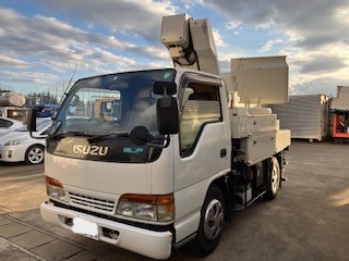 いすゞ エルフ 高所作業車